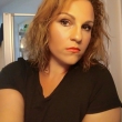 Wie heeft er wat liefde over voor deze dame?
