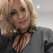 Hete blonde schreeuwt om een pik!